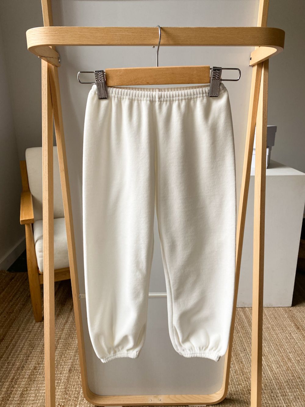 Бархатные брюки, 104