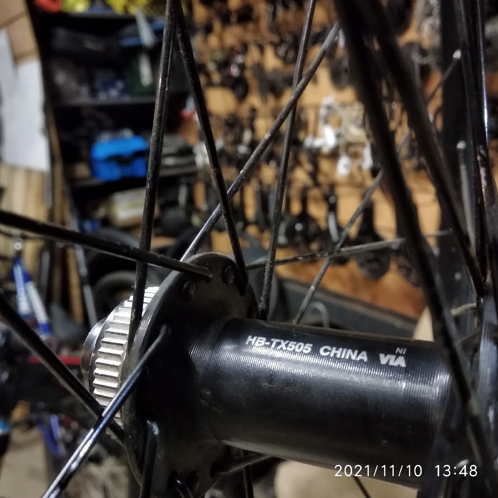 Переднее колесо 26 Alexrims Shimano HB-RM66