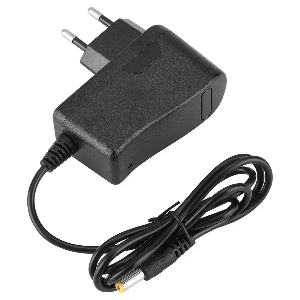 Зарядное устройство DC 12V, 12В, Li-ion