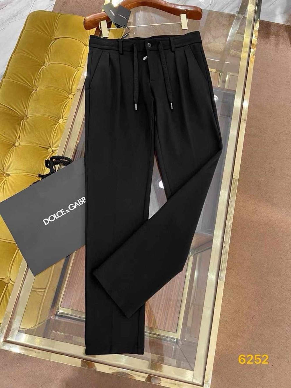 Костюм Dolce&Gabbana