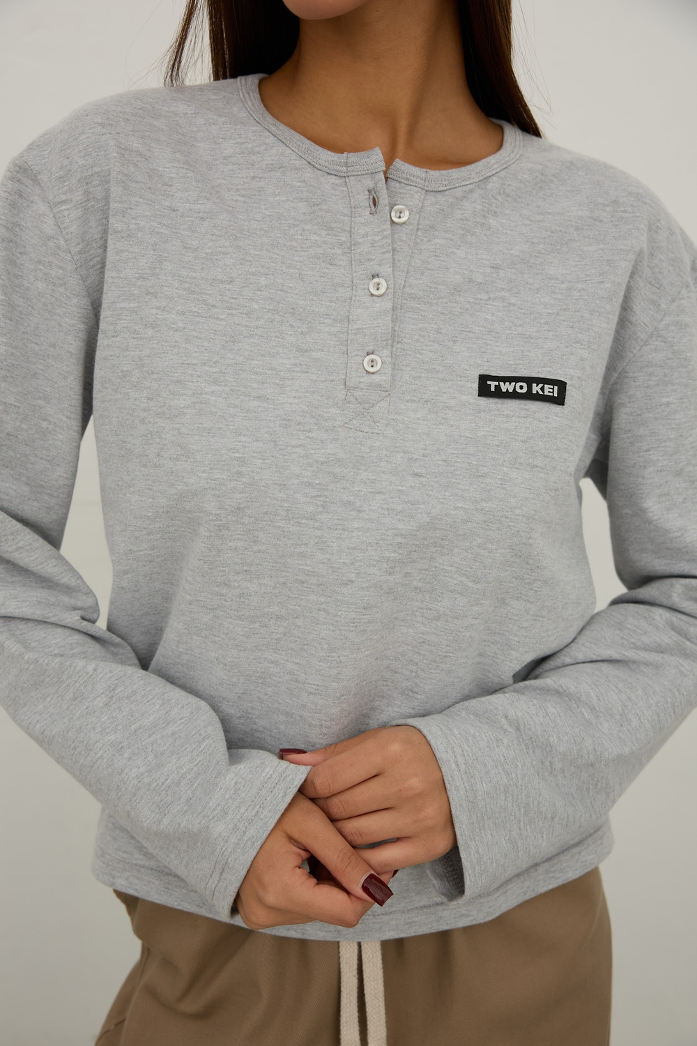 Лонгслив Base Пуговки