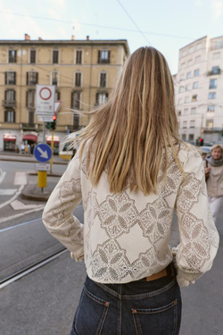 ZARA РОМАНТИЧНАЯ БЛУЗА С ВОЛАНАМИ, ЭКРЮ