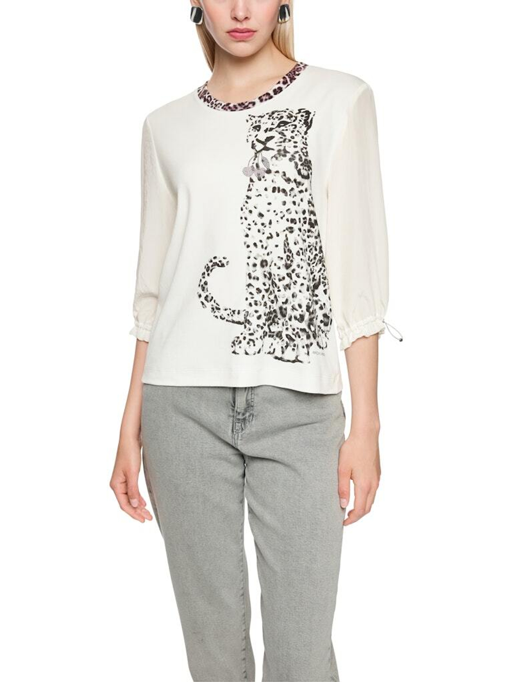 AS 55.02 J28   блуза