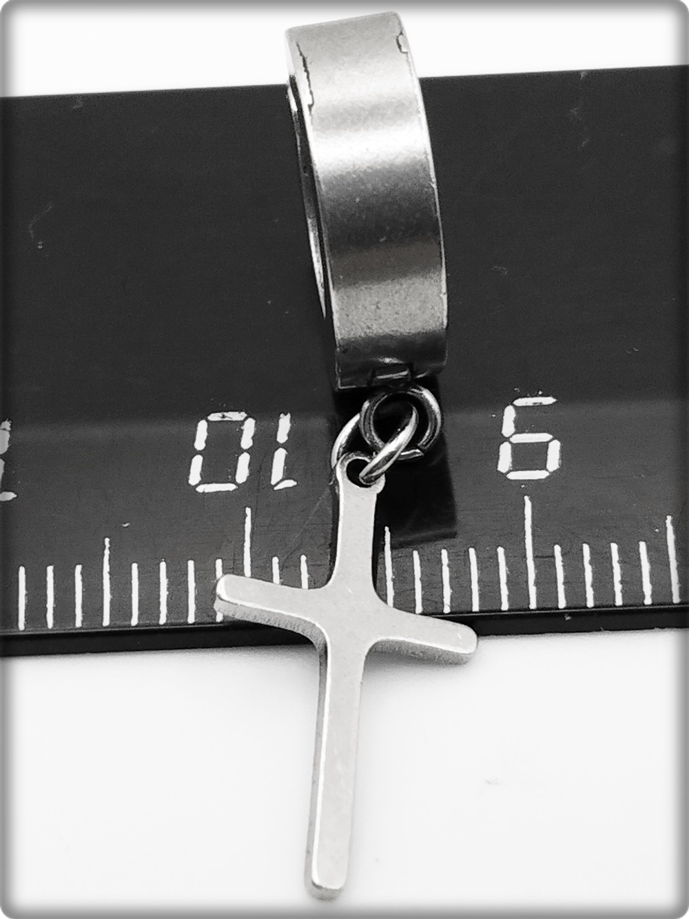 Серьга (1шт) "Крест" для пирсинга ушей. Сталь 316L.