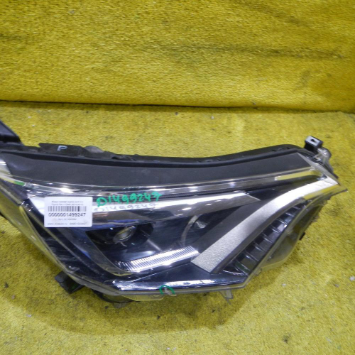 Битая Фара правая Toyota RAV4 4 CA40 (2015-2019) LED