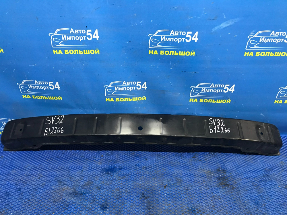 Усилитель переднего бампера TOYOTA VISTA 1990-1994