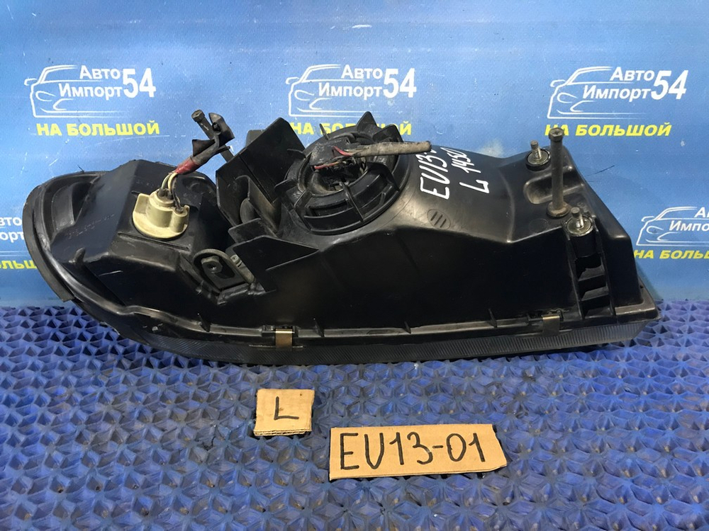 Фара передняя левая NISSAN BLUEBIRD 1993