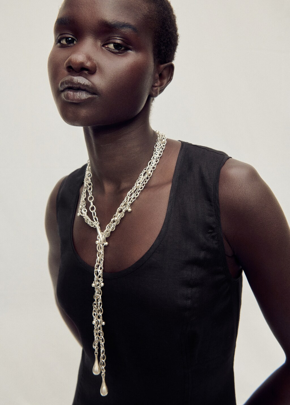 Длинное платье изо льна с присборенной вставкой