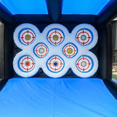 Надувной аттракцион «Точный бросок» на подкачке, диаметр 4,5 м, размер 4,5×4,5×3,86 м