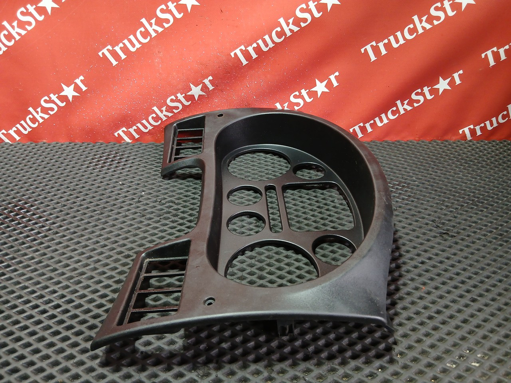 Накладка панели приборов 2017г.