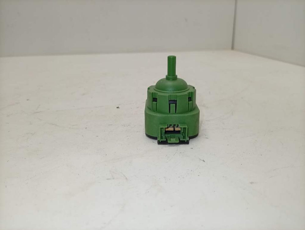 CS341062D2/2-07 кт32 Датчик уровня воды для стиральных машин Candy 41042893 б/у