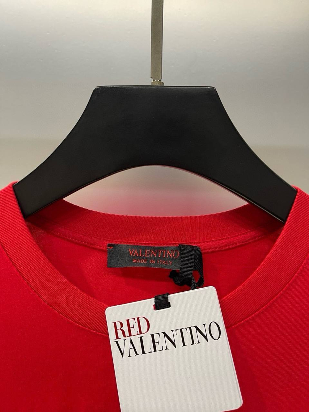 Футболка Valentino