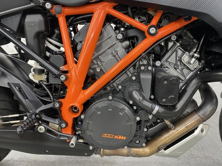 KTM 1290 Super duke GT , 2017