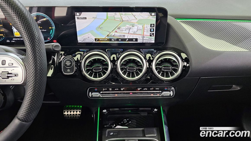 Mercedes-Benz GLA-Class H247 GLA45 AMG 4MATIC+ (12.2022)