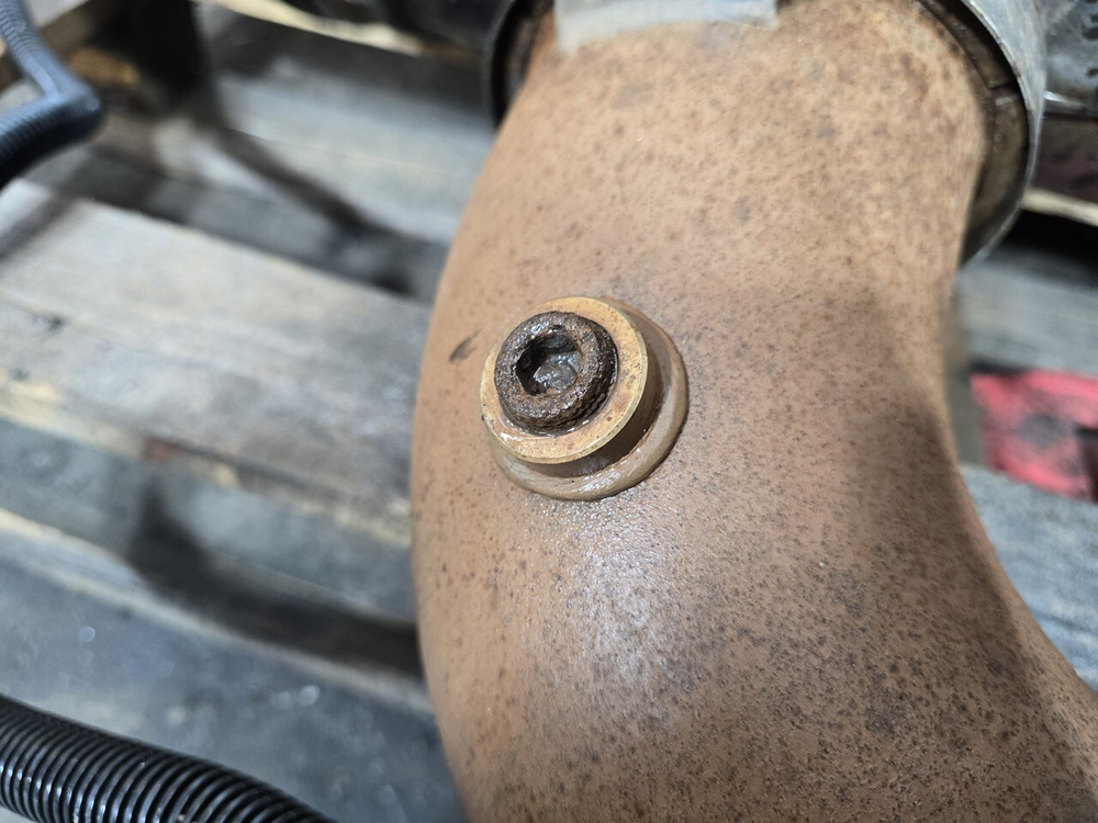 Глушитель основной 2020г