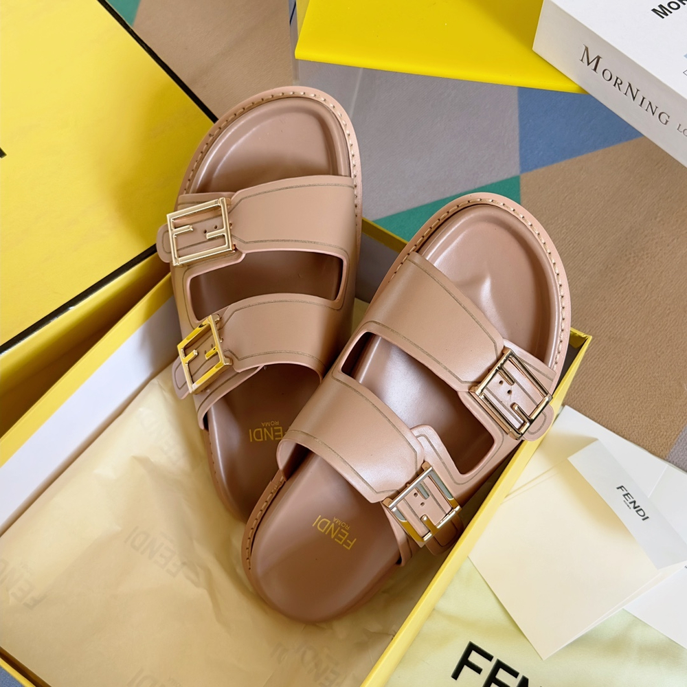 Fendi Feel Slides