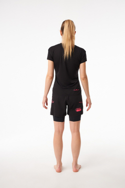 ФУТБОЛКА ЖЕНСКАЯ TEE SUPER LIGHT | BLACK PINK