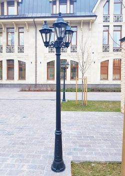 Садово-парковый фонарь FUMAGALLI RICU BISSO/RUT 3L E26.157.S30.AXF1R