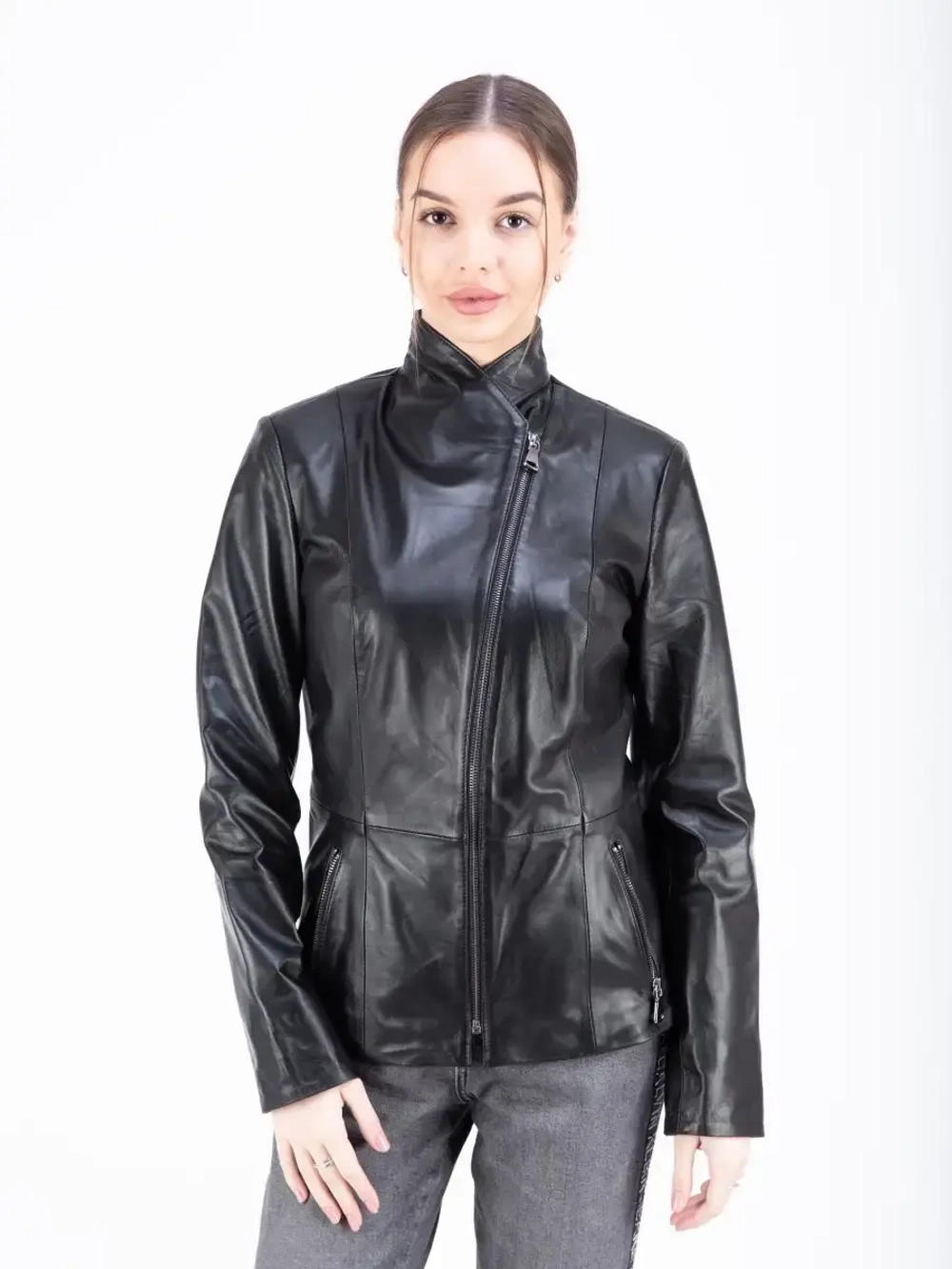 Куртка из натуральной кожи