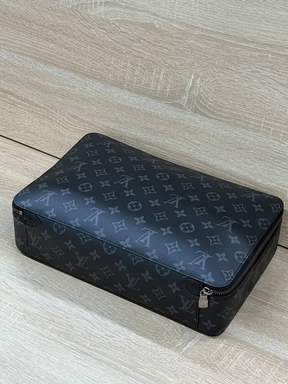 Несессер Louis Vuitton