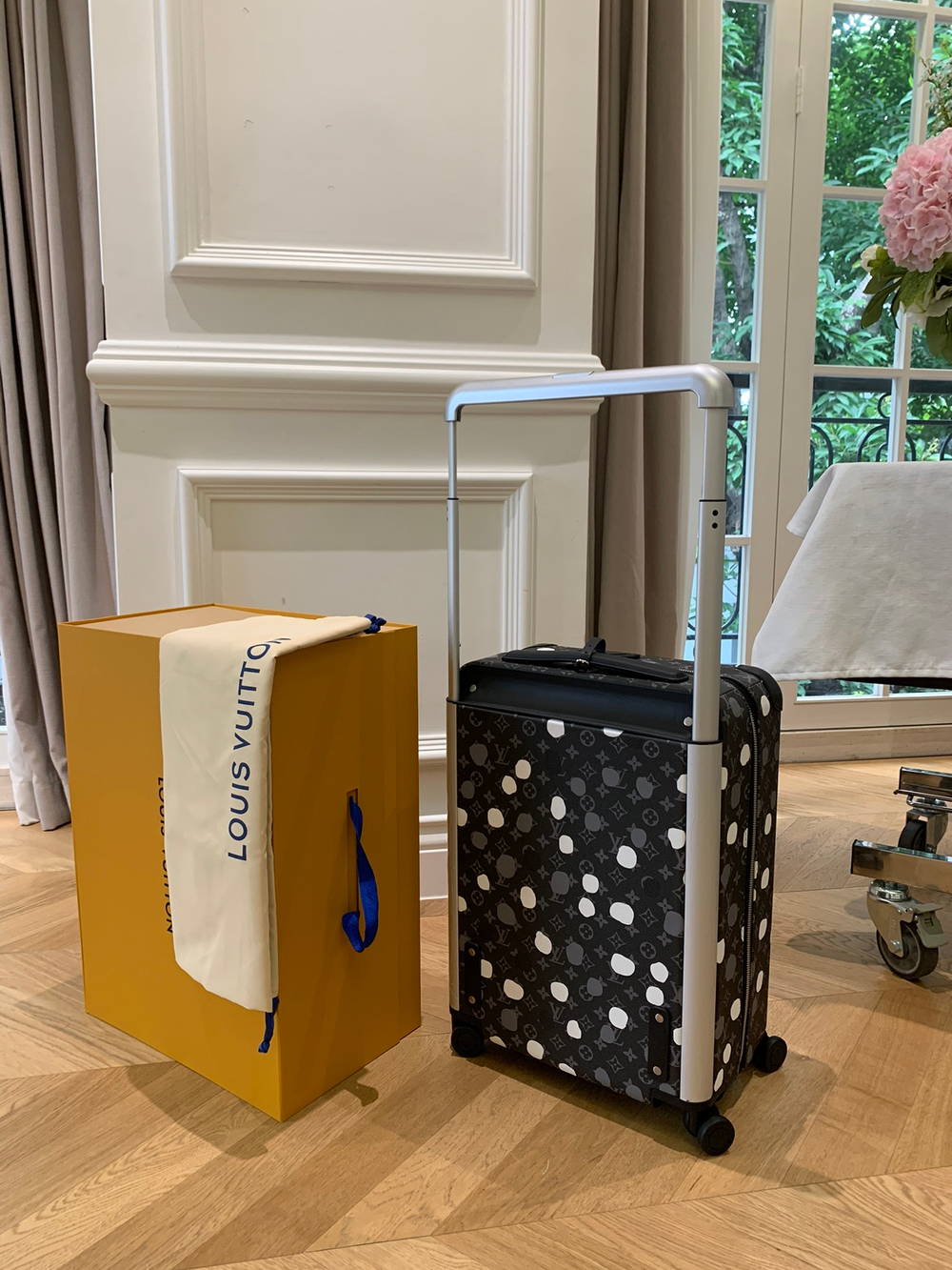 Louis Vuitton Horizon 55 Suitcase