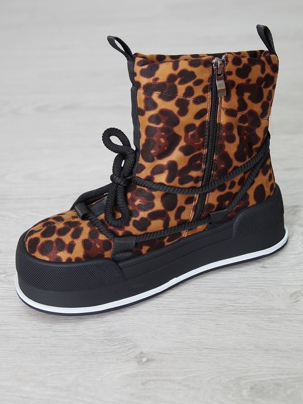 Ботинки женские зимние