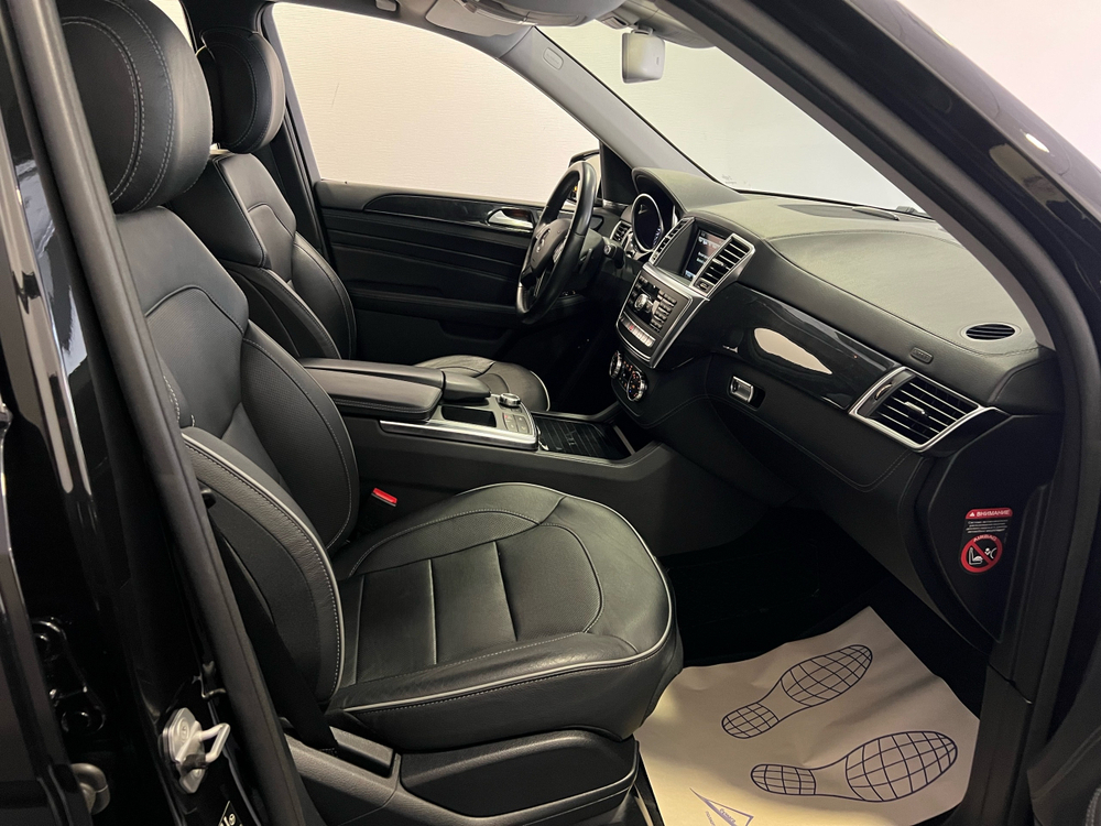 Mercedes-Benz M-Class, 2013 год