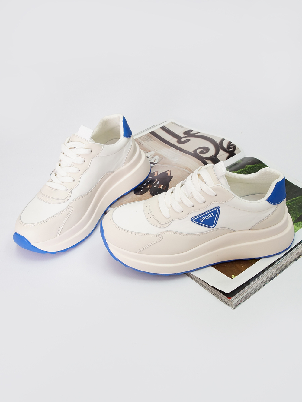 Кроссовки женские демисезонные