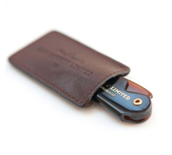 Чехол для расчески для усов Captain Fawcett