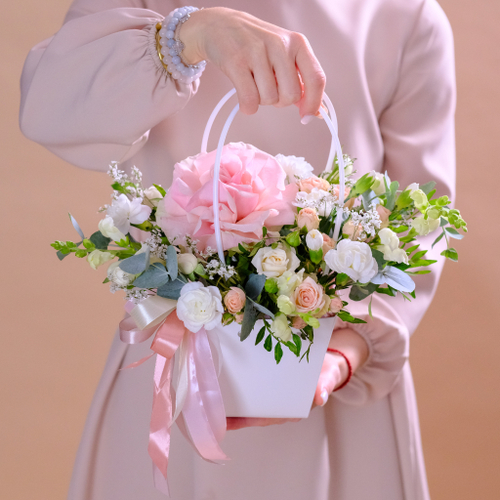 Купить Композиция в сумочке с французской розой #84