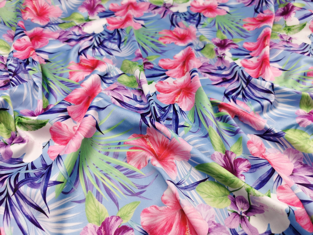 Эластичный бельевой атлас-стрейч, лилии на голубом фоне, (Арт: ASP-005)