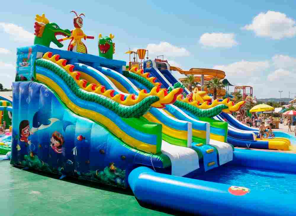 Водная горка с бассейном «Спуск дракона» 15*6*8 м