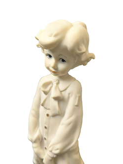 Статуэтка "Девочка с портфелем" Capodimonte