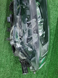 Фара левая Toyota RAV4 5 XA50 (2018-н.в.) LED