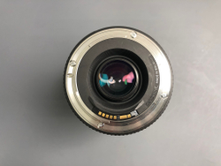 Canon EF 75-300mm 4-5.6 III USM