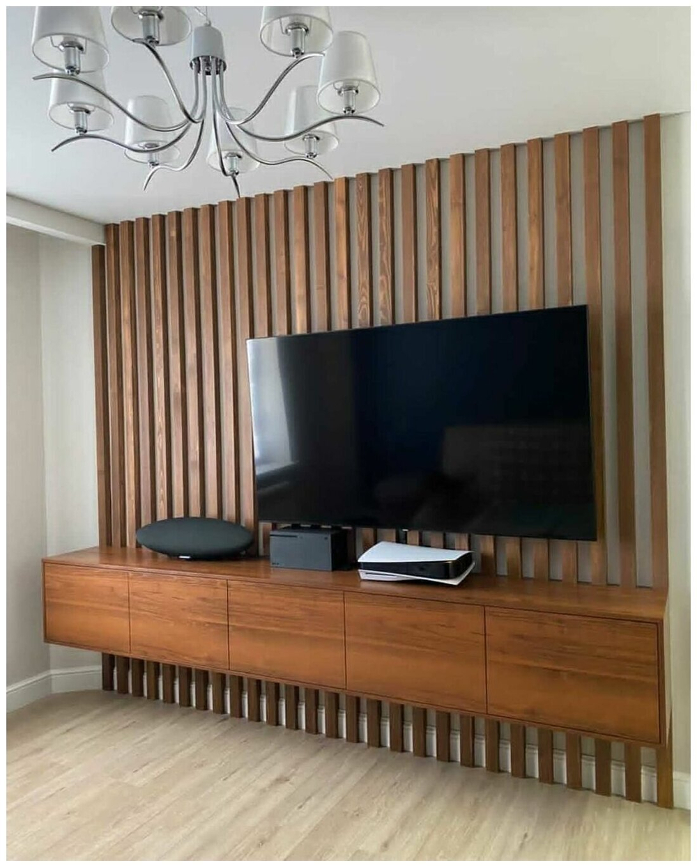 Брусок декоративный в зоне TV из Сосны 50х40мм