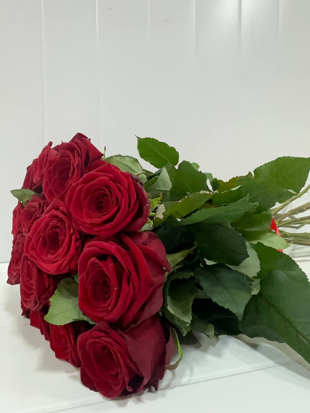 Букет из 15 красных роз