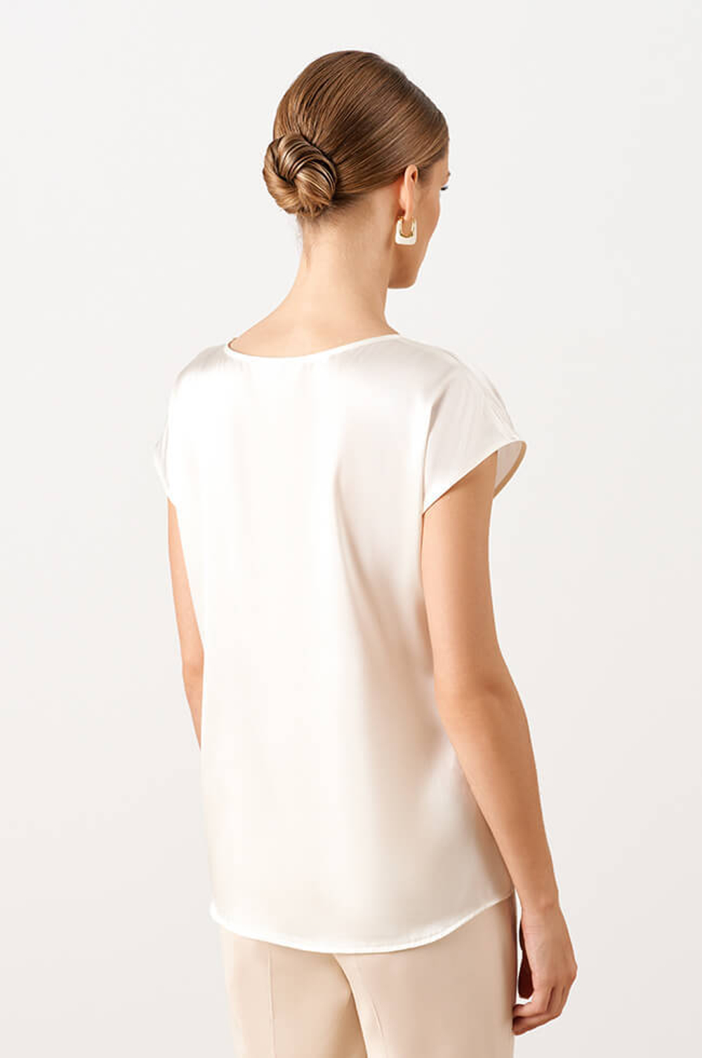 23040 Блузка женская (молочный)