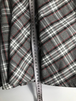 Юбка в актуальную клетку, визуально на 42 размер