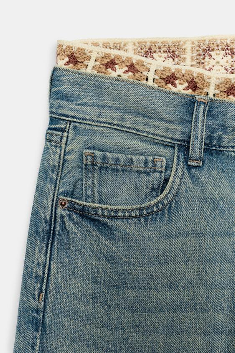 ZARA ДЖИНСЫ Z1975 LOOSE FIT СО СРЕДНЕЙ ПОСАДКОЙ И ВЯЗАНЫМИ ДЕТАЛЯМИ, ВЫЦВЕТШИЙ СИНИЙ