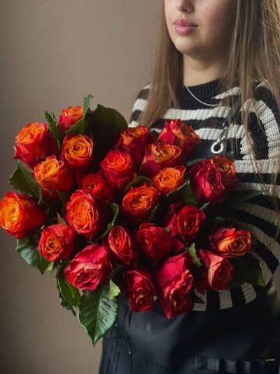 Розы Эквадор Premium 60 см (Атомик)