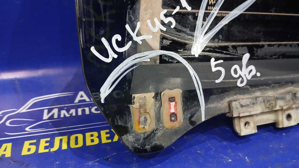 Стекло пятой двери TOYOTA SEQUOIA 2000