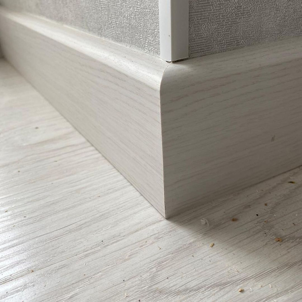 Плинтус МДФ Smartprofile Strong 80М П01 Дуб французский 16x80х2400 мм