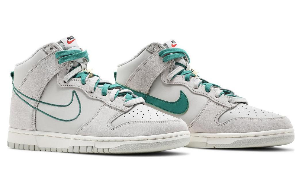 Кроссовки Nike Dunk First Use