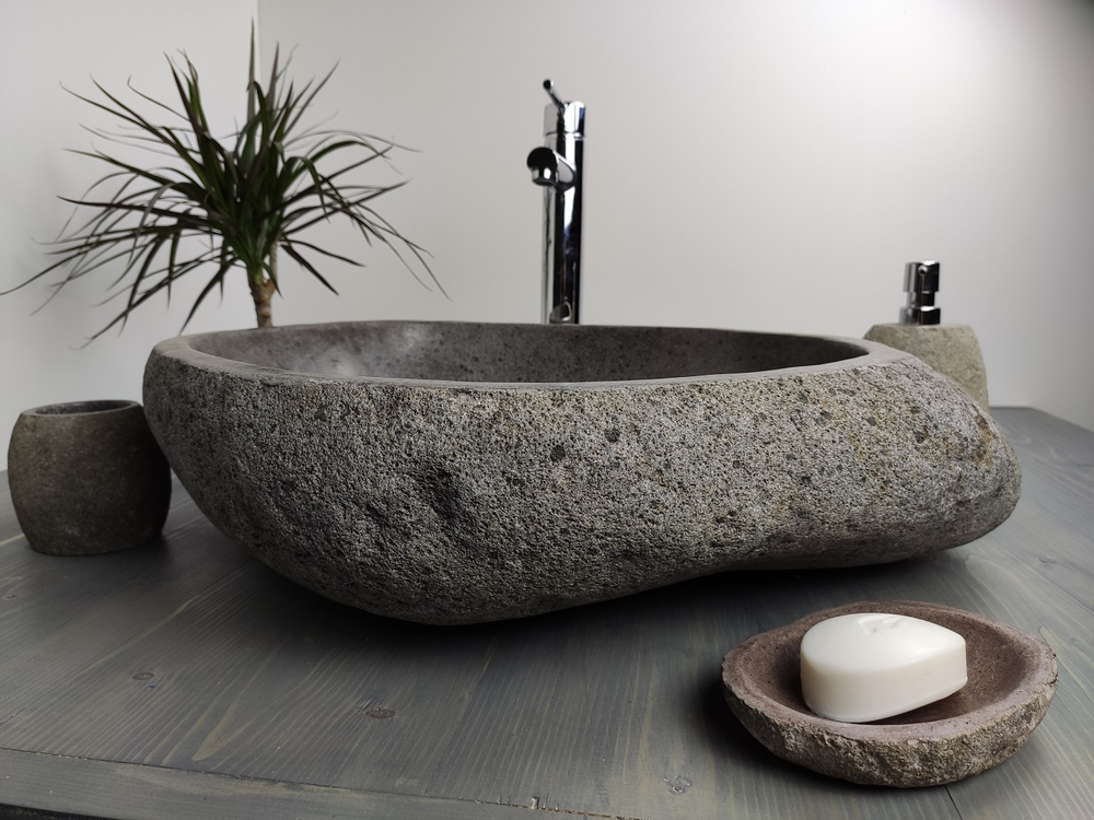 Раковина из речного камня RS156 58x50x15 см