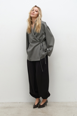 Брюки и шорты