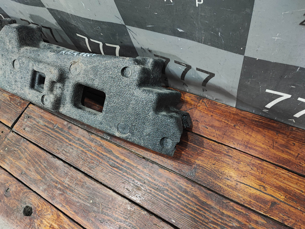 Абсорбер переднего бампера Kia Rio 4 (FB) 20-нв Б/У Оригинал 86520H0700