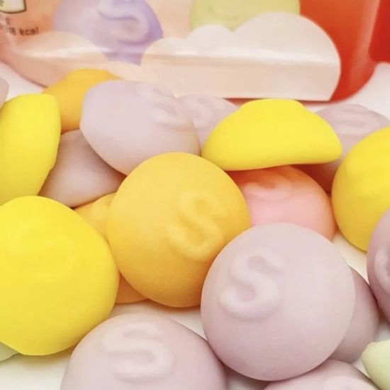 Жевательныe конфеты Skittles Squishy Cloudz Fruits со вкусом фруктов, 94 г