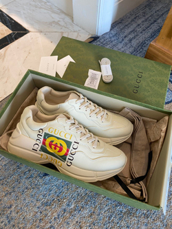 Gucci Rhyton Sneaker