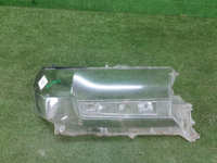 Стекло фары правое Toyota Land Cruiser 200 (2015-2021) LED